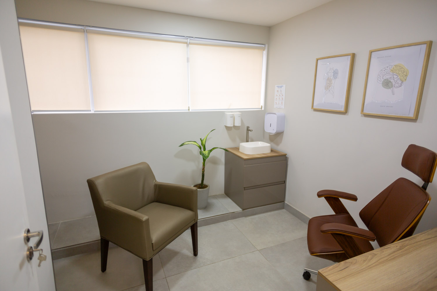 Sala Psicologia e atendimento sem maca.